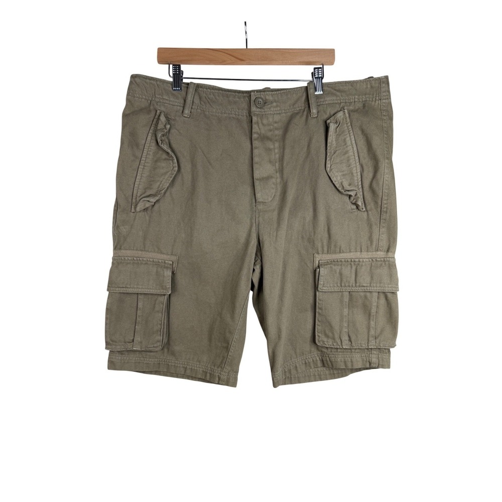 Guess Men's Cargo Utility‎ Shorts size 38 Olive Green